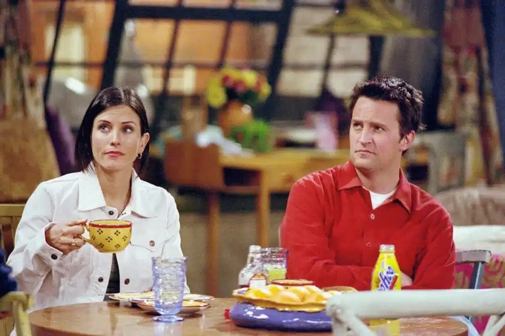 Monica And Chandler (Friends)
