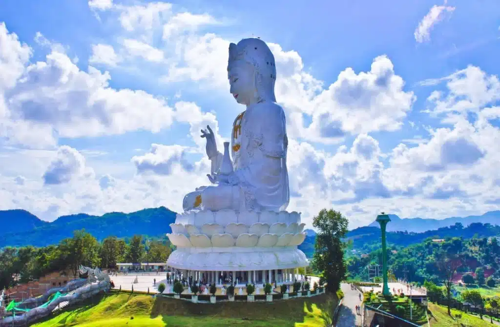 Wat Huay Pla Kang, Thailand